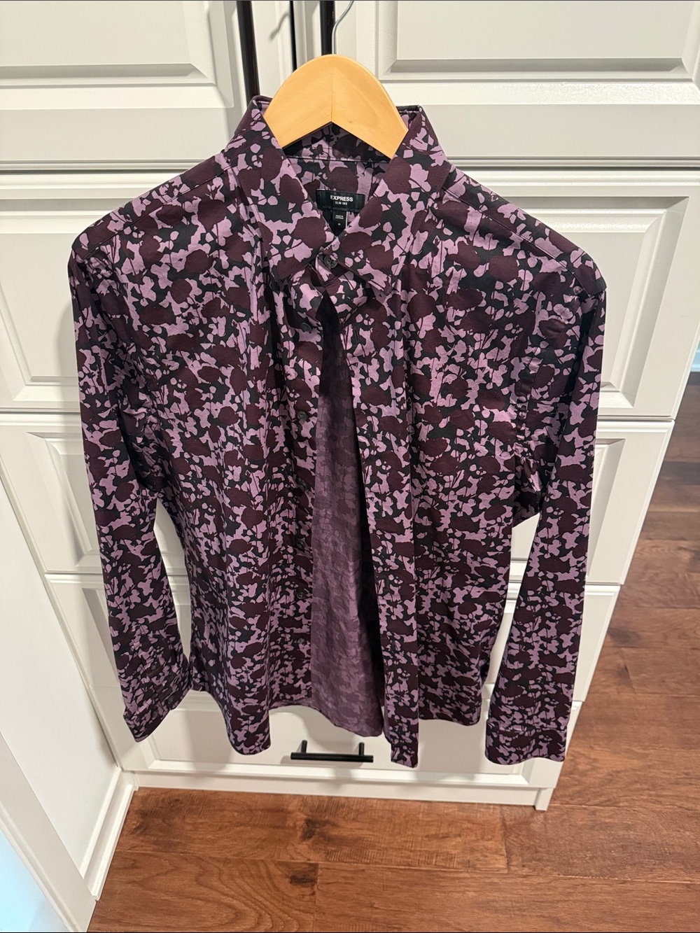 Express Men's Dark Plum Floral Tie-Neck Dress Shirt